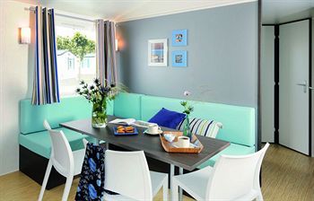 Best Holiday Hotell Grimaud Exteriör bild