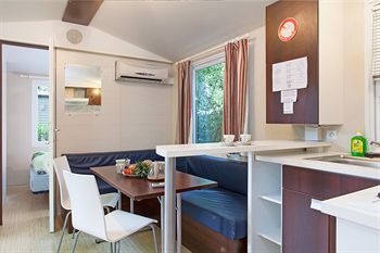 Best Holiday Hotell Grimaud Exteriör bild