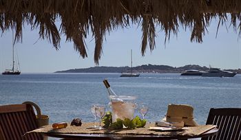 Best Holiday Hotell Grimaud Exteriör bild